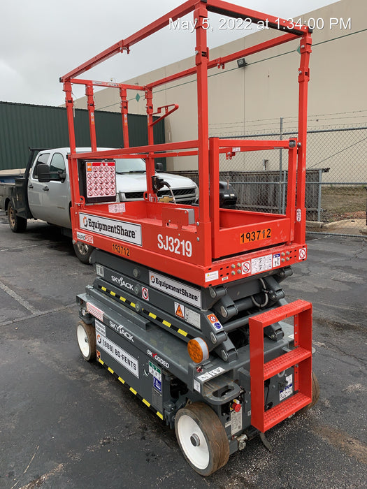 2021 SKYJACK SJ3219