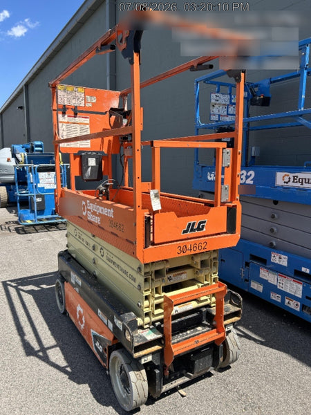 2023 JLG ES1932
