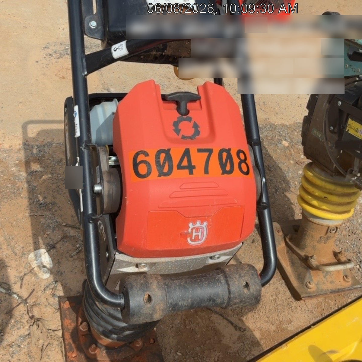 2025 HUSQVARNA LT6005