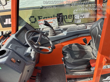 2025 JLG 519