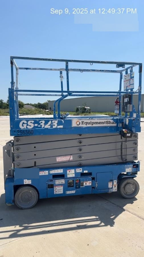 2022 GENIE GS-3232