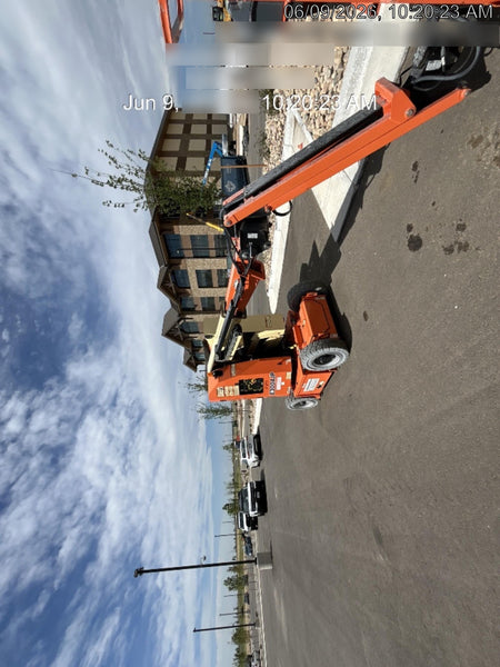 2019 JLG E300AJP