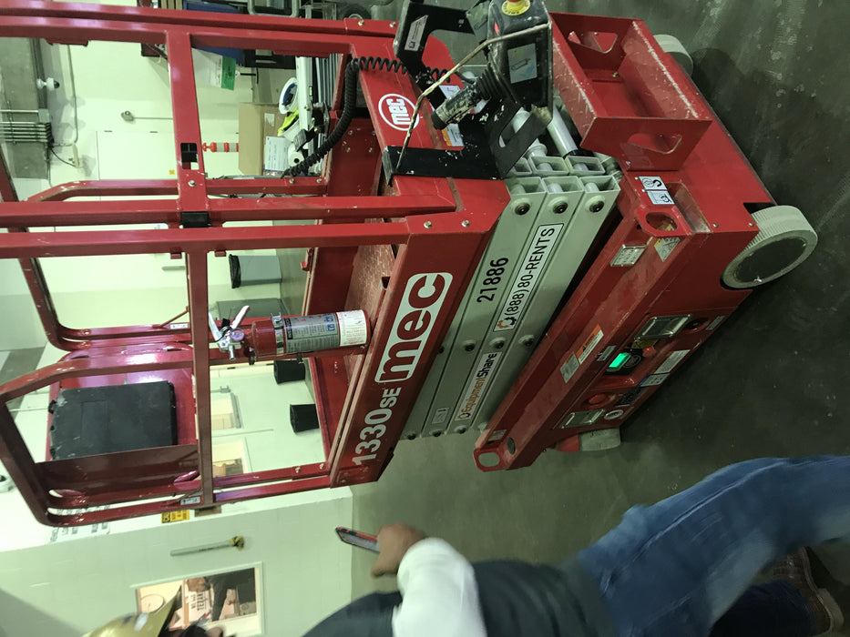 2019 MEC 1330SE MEC 1330SE w/ES Track Hardware, Full Extended 2 Year Warranty