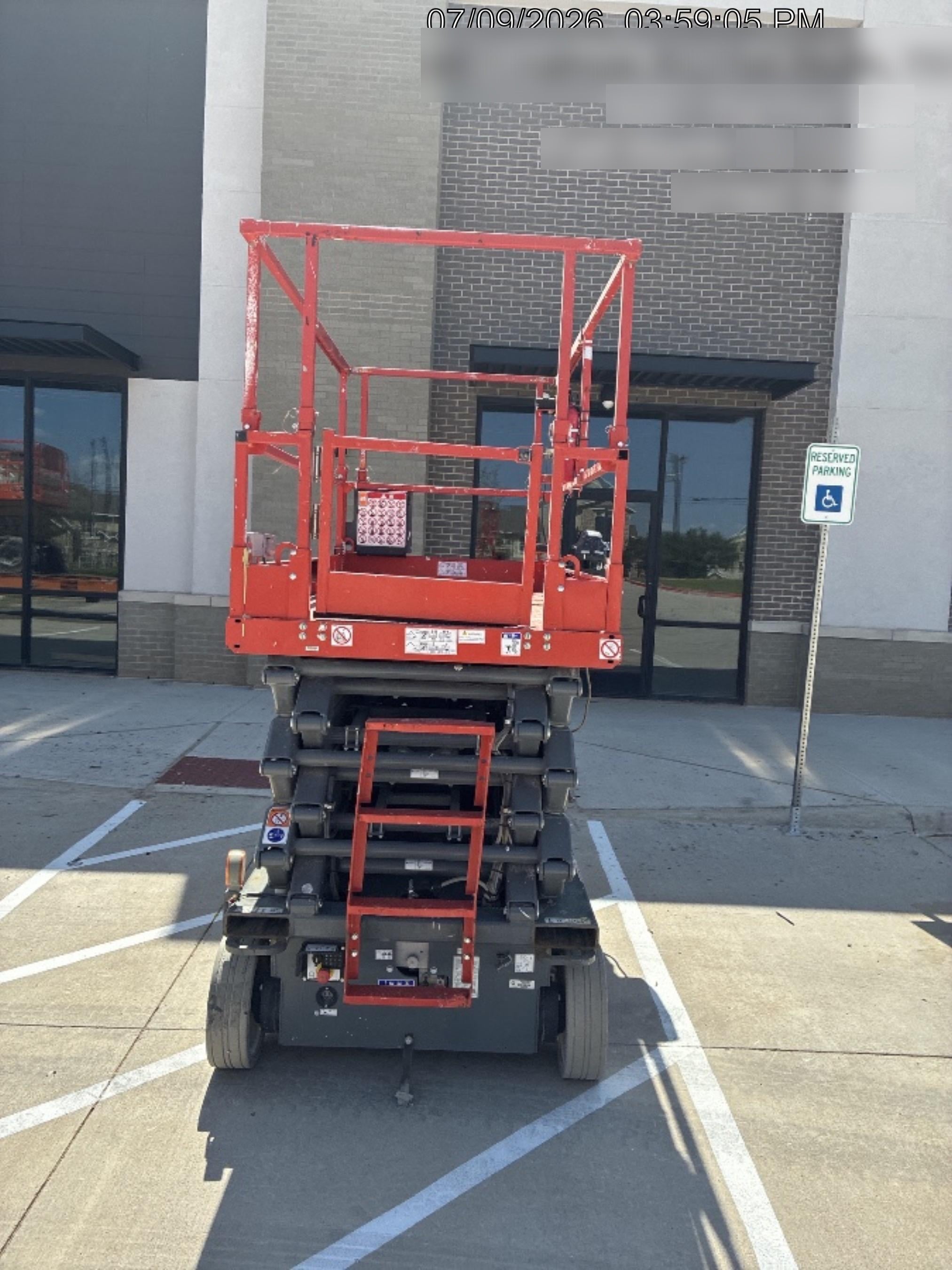 2023 SKYJACK SJ4740