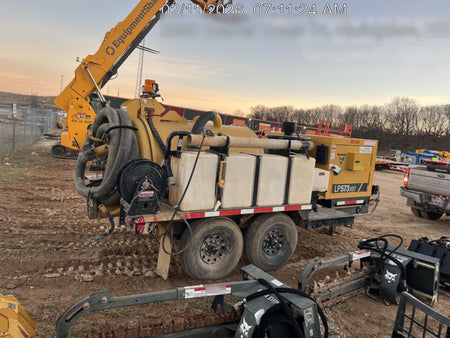 2023 Vac-Tron LP573XDT T4 Koehler Diesel Engine, 500 Gallon Debris Tank, x2 100 Gallon Water Tanks