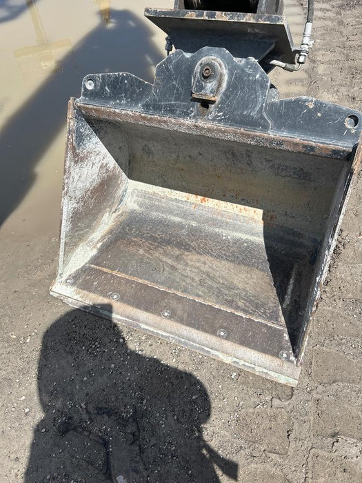 2025 MONGO MTGB900D8