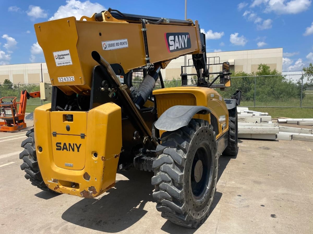 2023 SANY STH1056