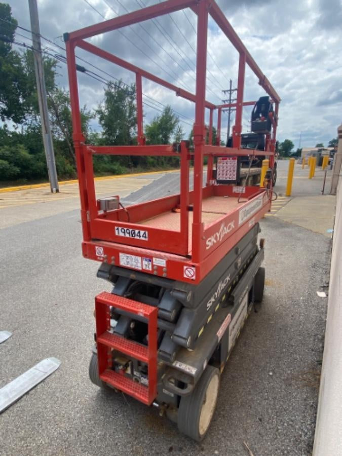 2021 SKYJACK SJ3226