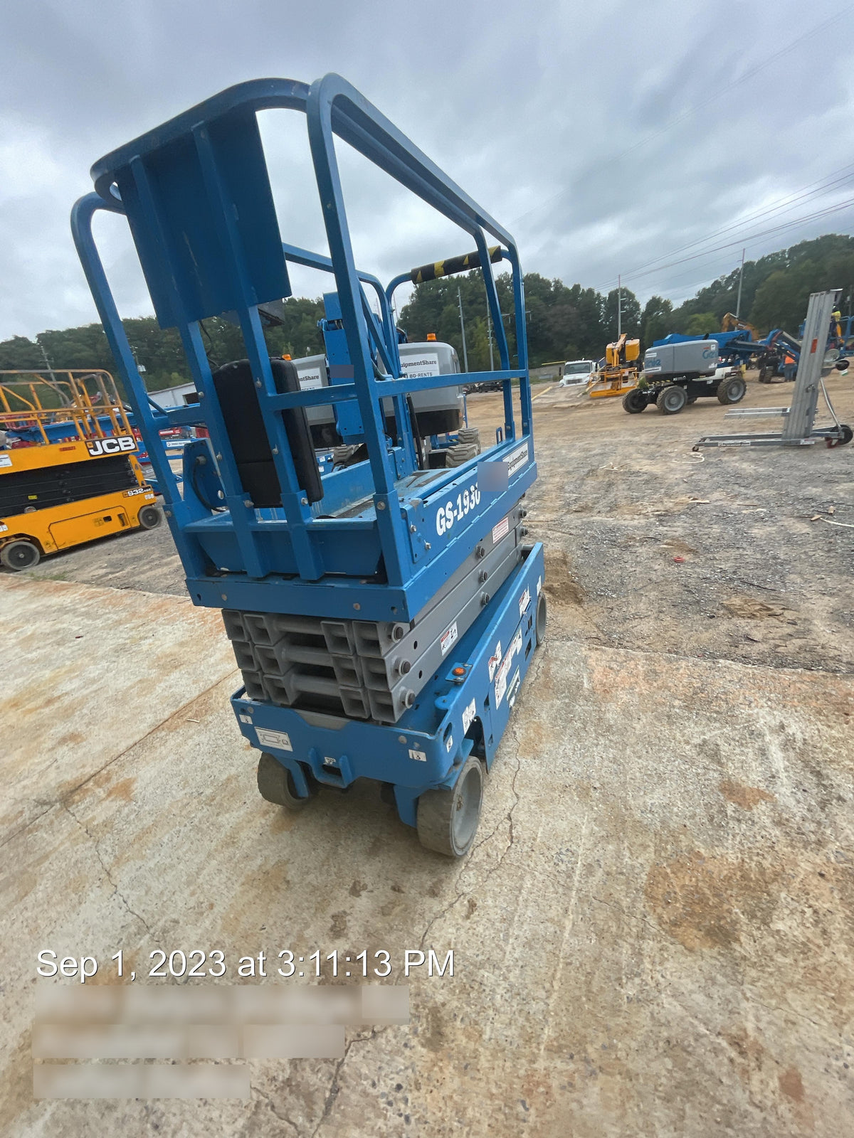 2019 Genie GS-1930 Fixed Rails with Chain Entry