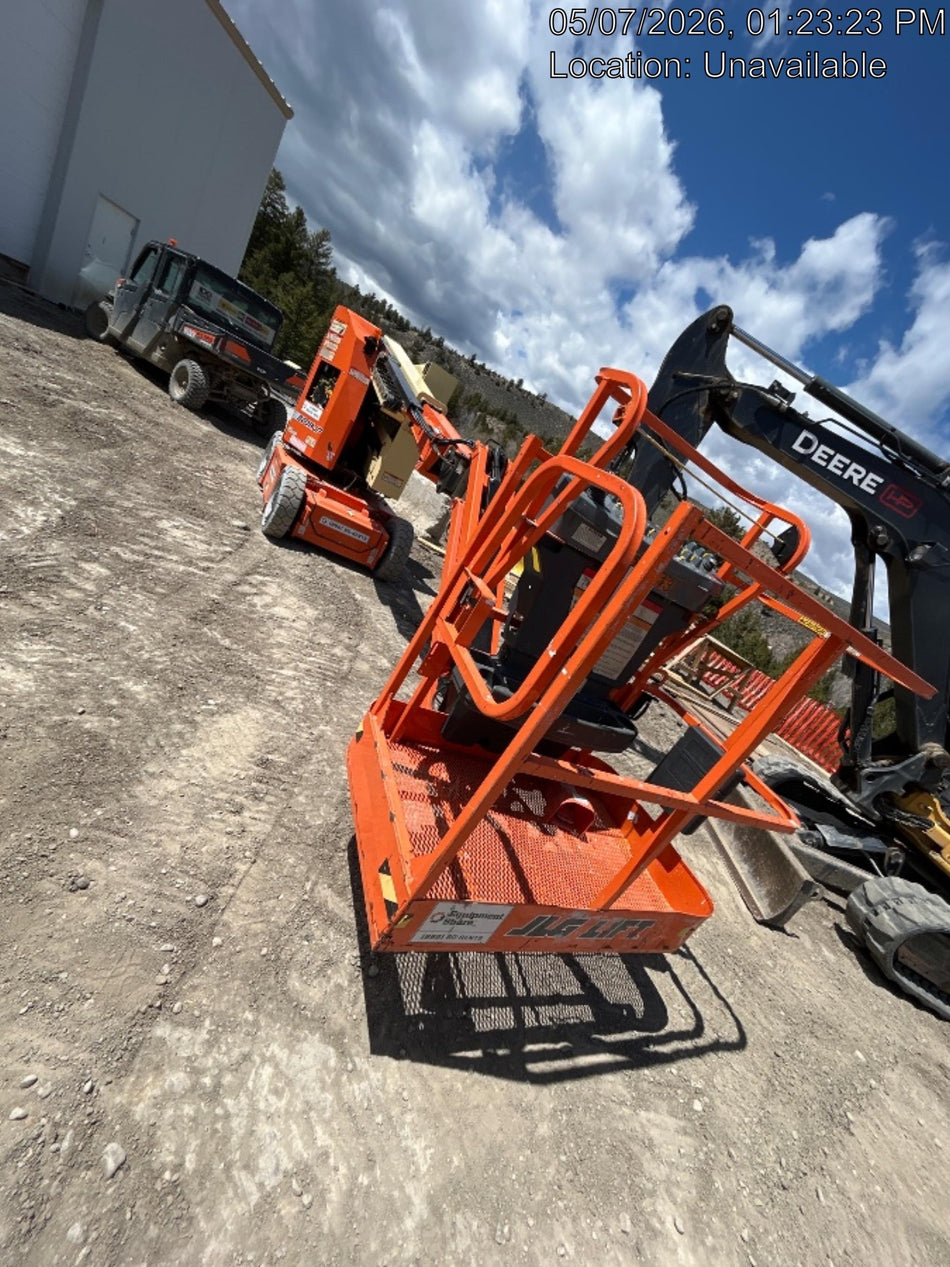2022 JLG E300AJP