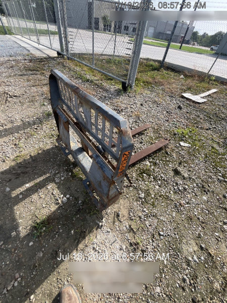 2021 PALADIN 48" Pallet Forks - Paladin