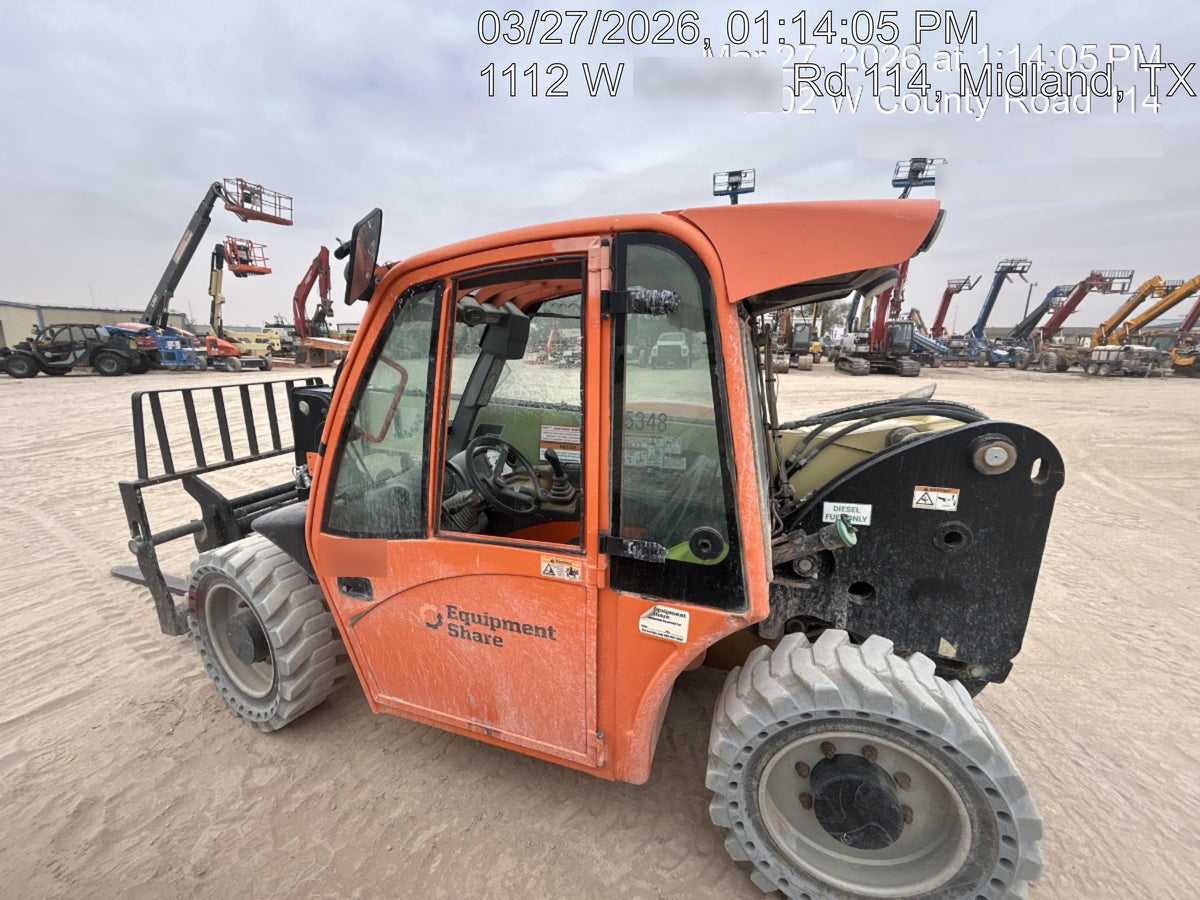 2020 JLG G5-18A Cab/Heat/Air, NM Solid Tires, Beacon w/48" Carriage, 48" Pallet Forks