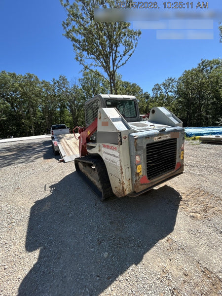 2019 Takeuchi TL12R-2 Cab/Heat/Air w/Auxiliary Hydraulics, 2 Speed, Hydraulic QC 80" Smooth Bucket, 48" Pallet Forks