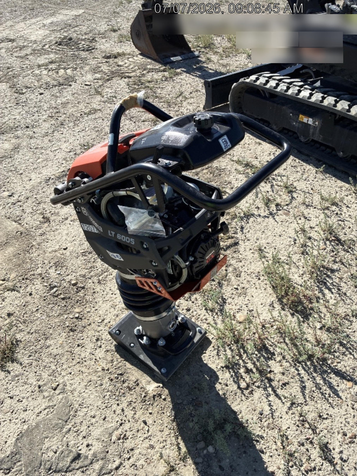 2026 HUSQVARNA LT6005
