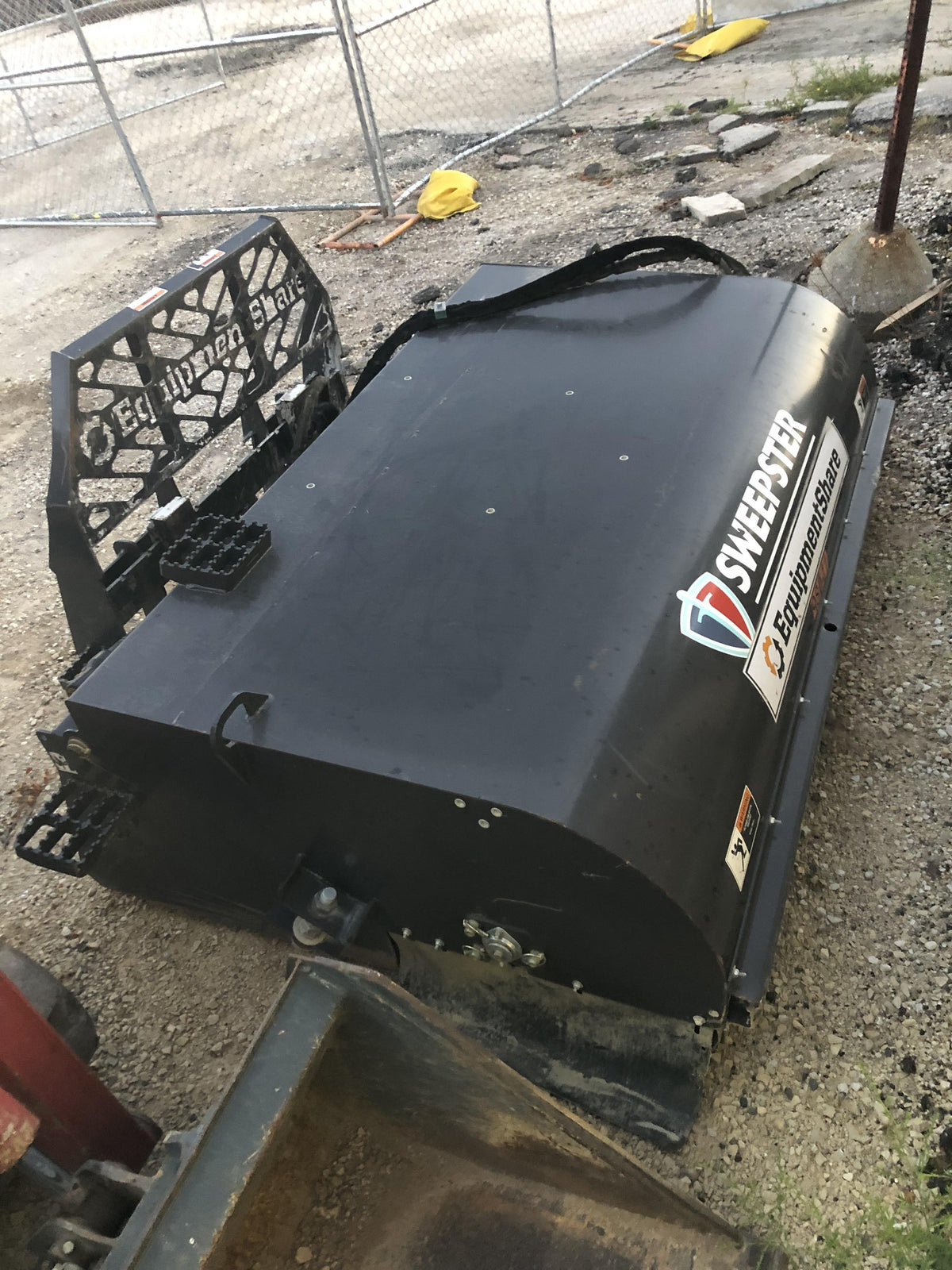 2020 PALADIN Sweepster SB72
