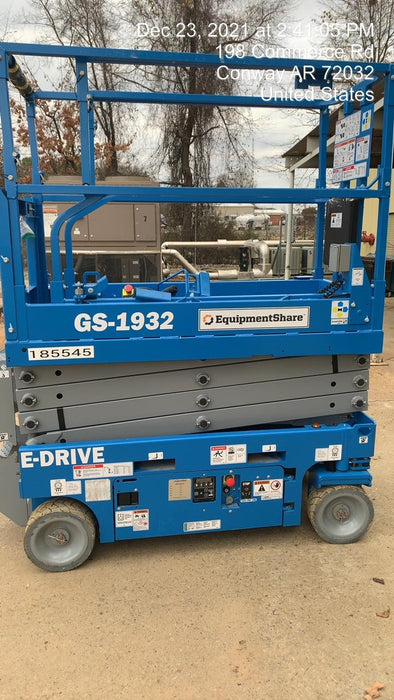 2021 GENIE GS-1932