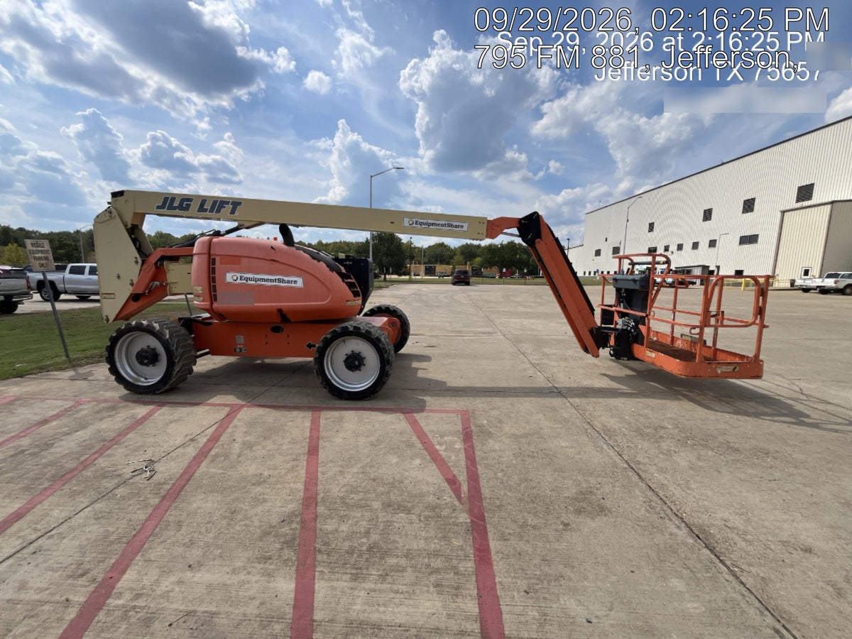 2019 JLG 600AJ