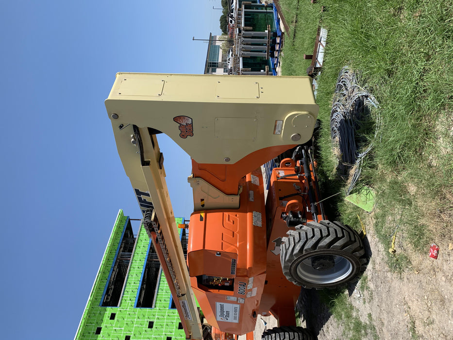 2020 JLG 800AJ