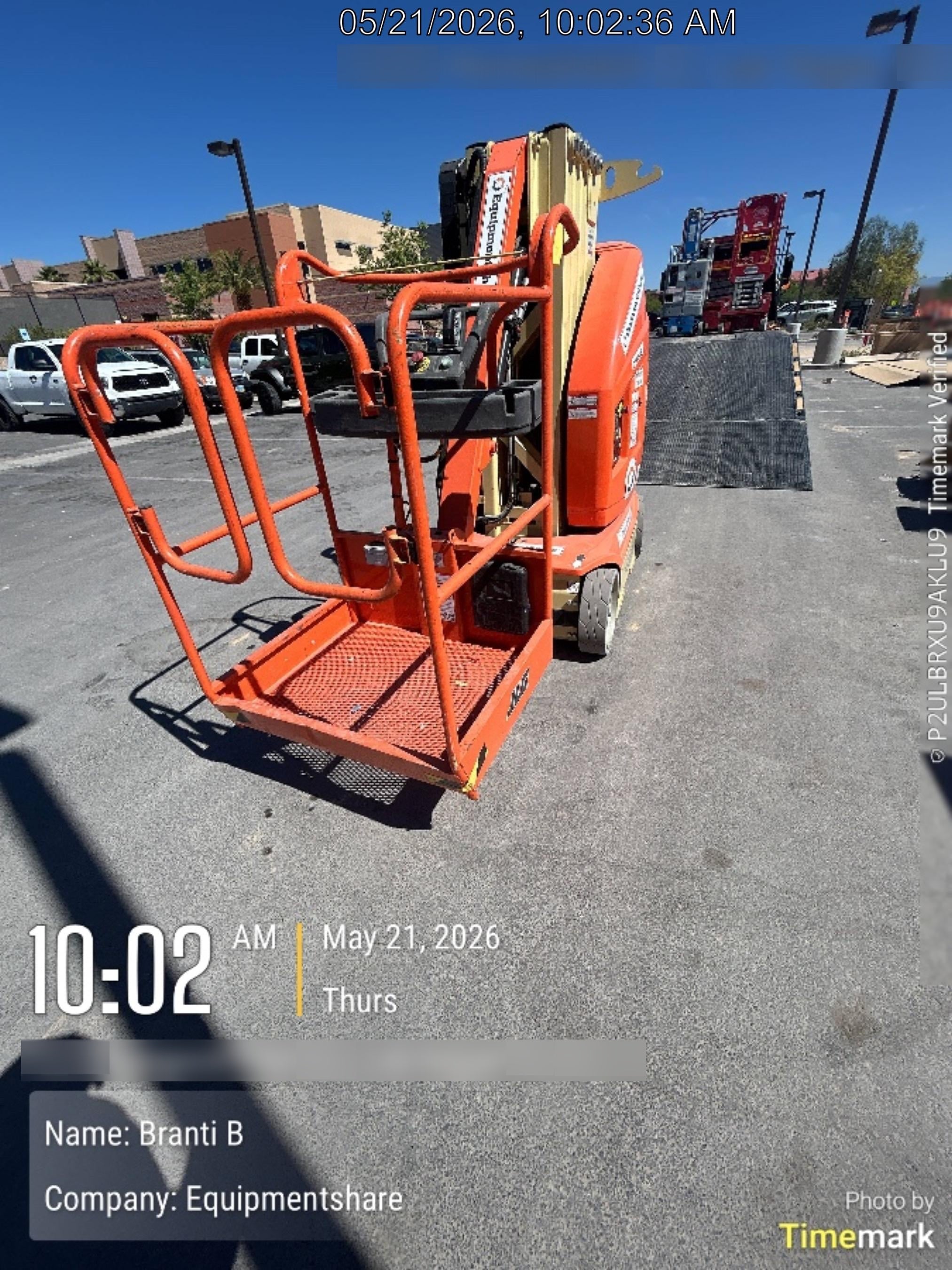 2022 JLG 26E