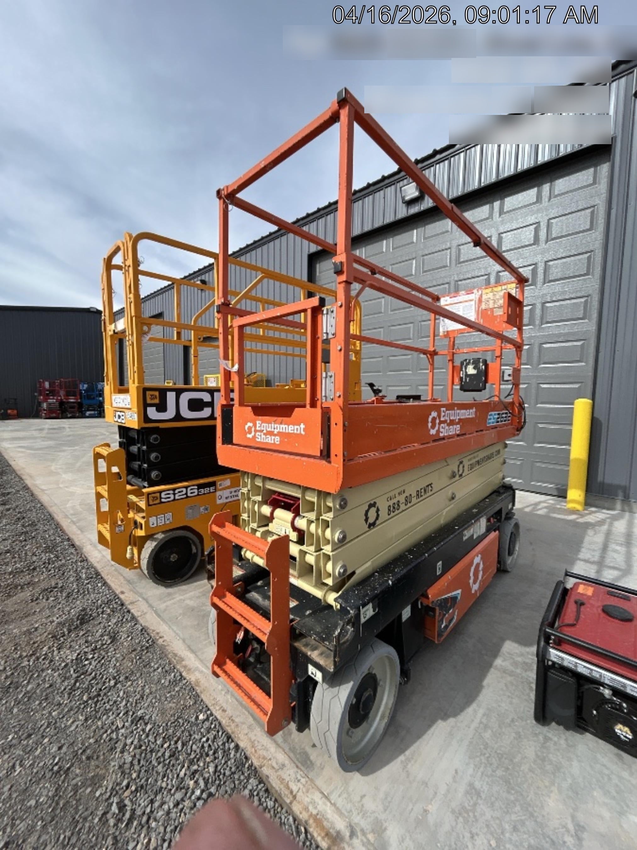 2022 JLG ES2632