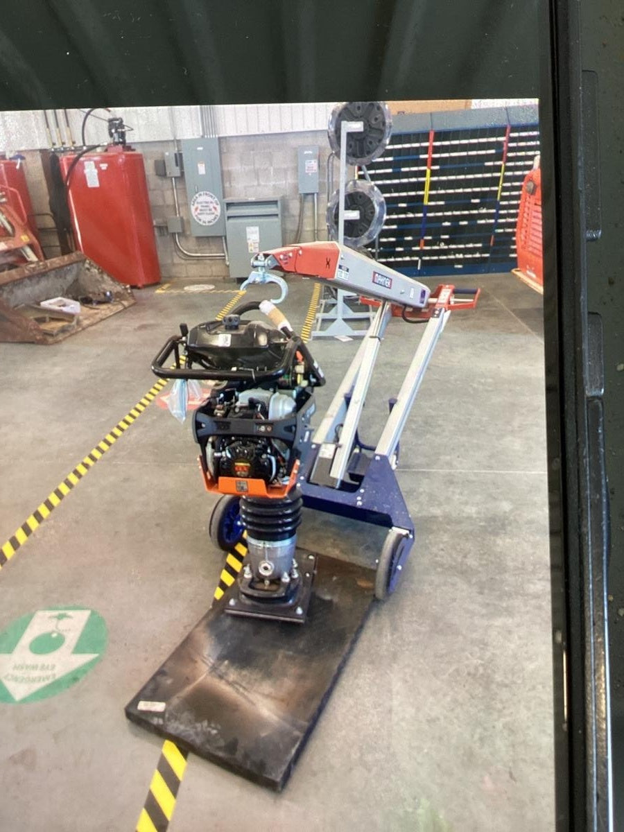 2024 HUSQVARNA LT6005