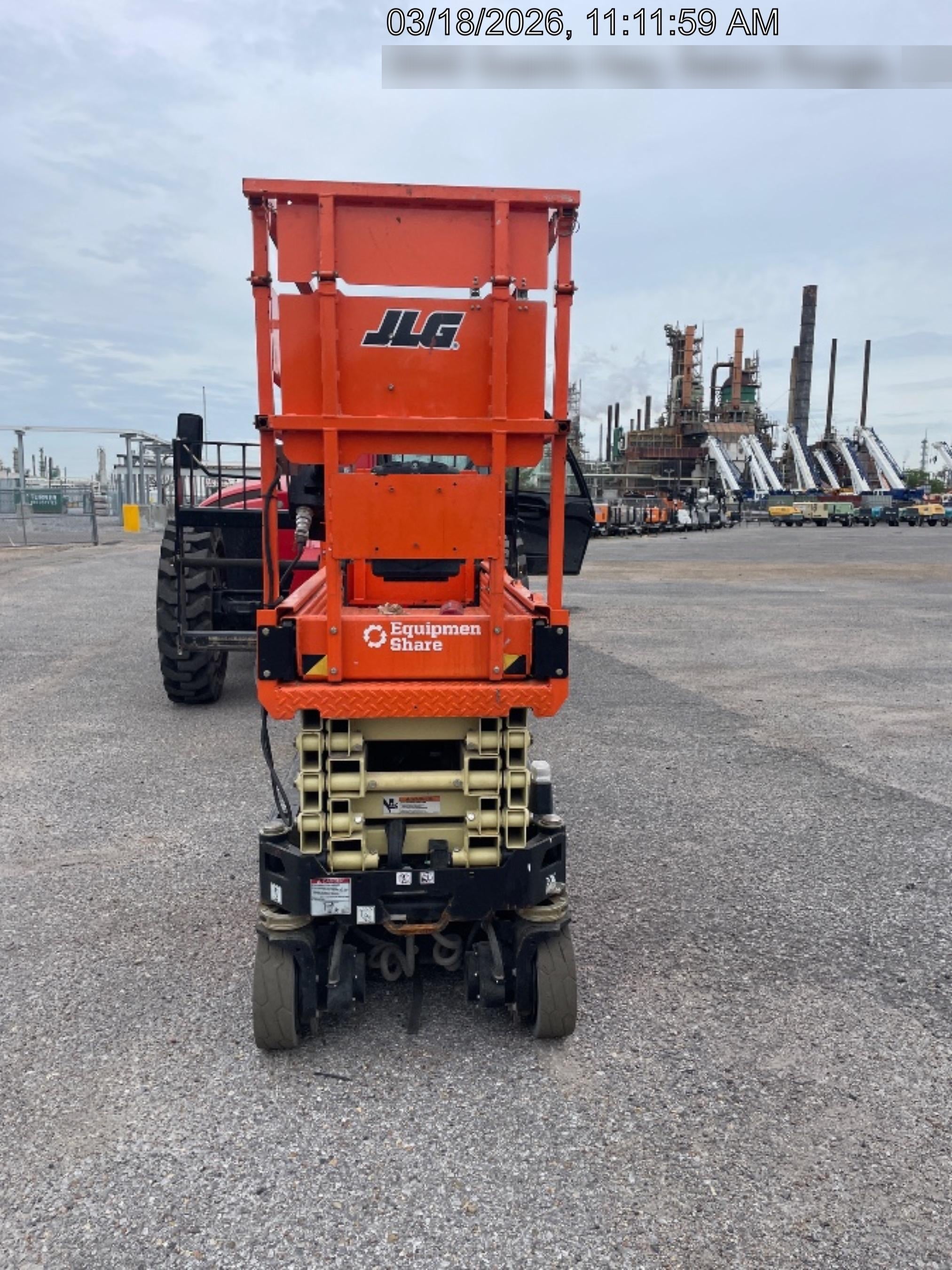 2024 JLG ES1932