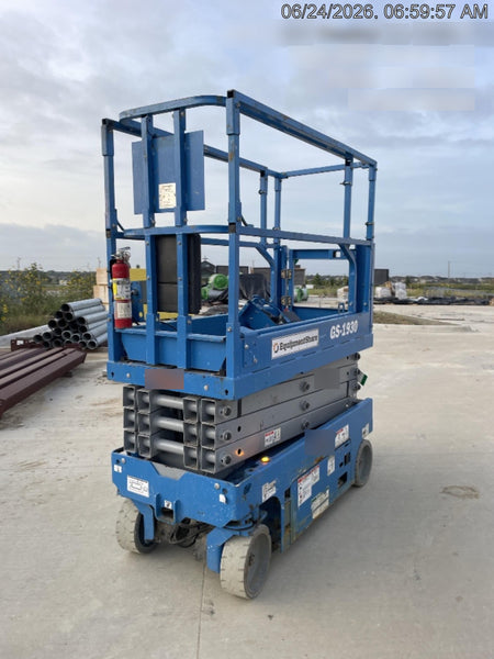 2020 Genie GS-1930 Solid Non Marking Tires, Beacon, Folding rails with half height swing gate