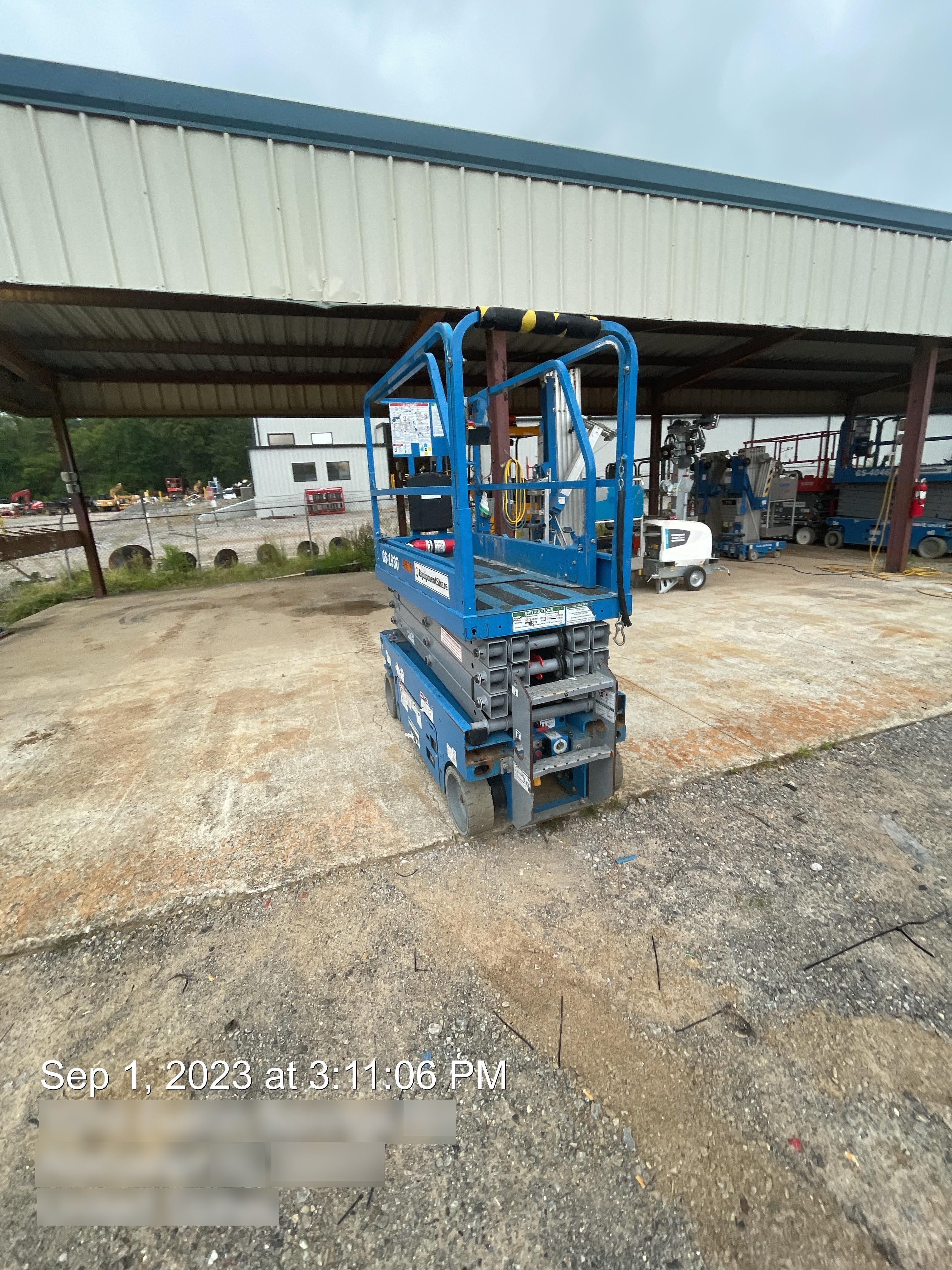 2019 Genie GS-1930 Fixed Rails with Chain Entry