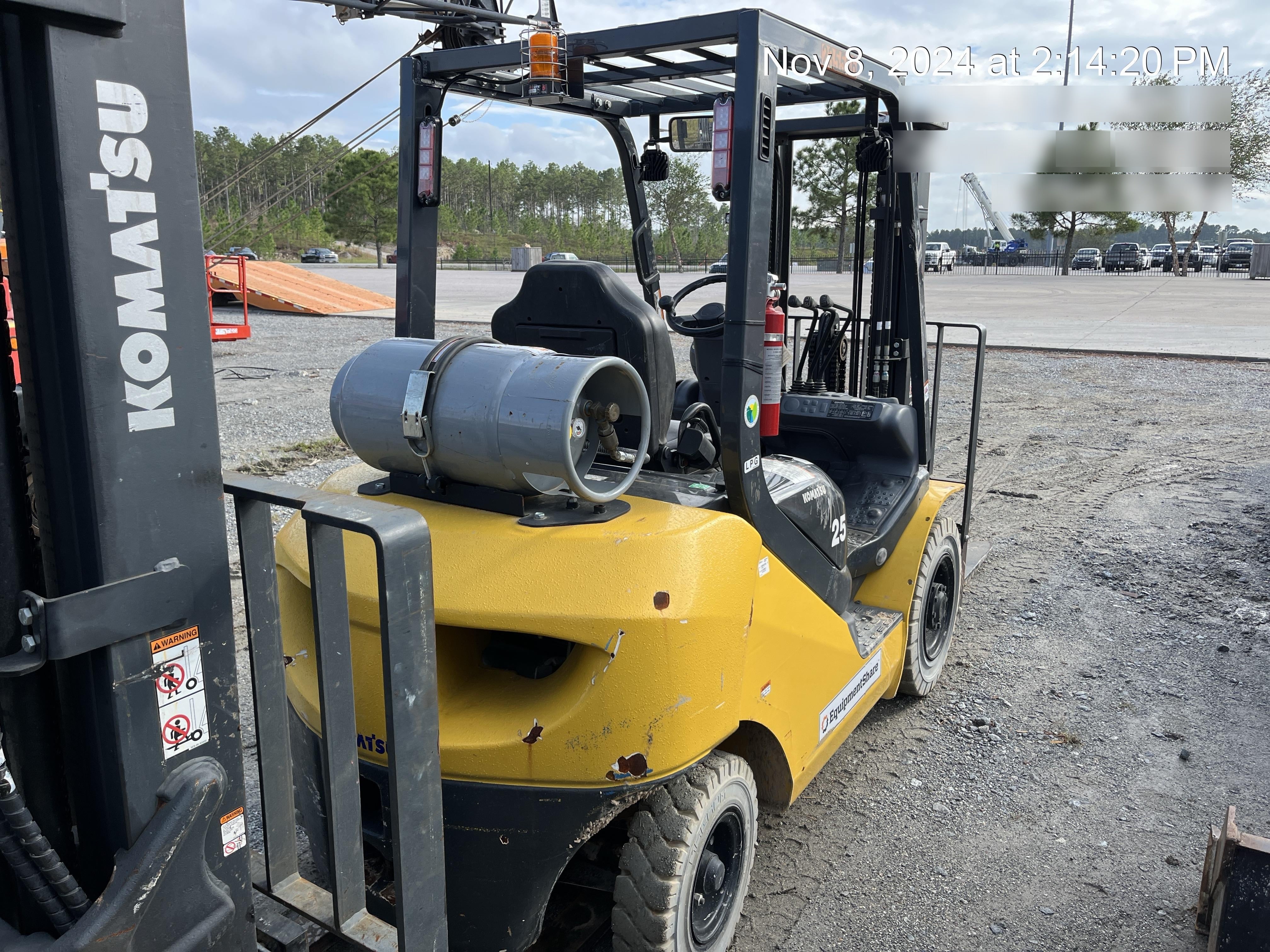2022 KOMATSU FG25T-16