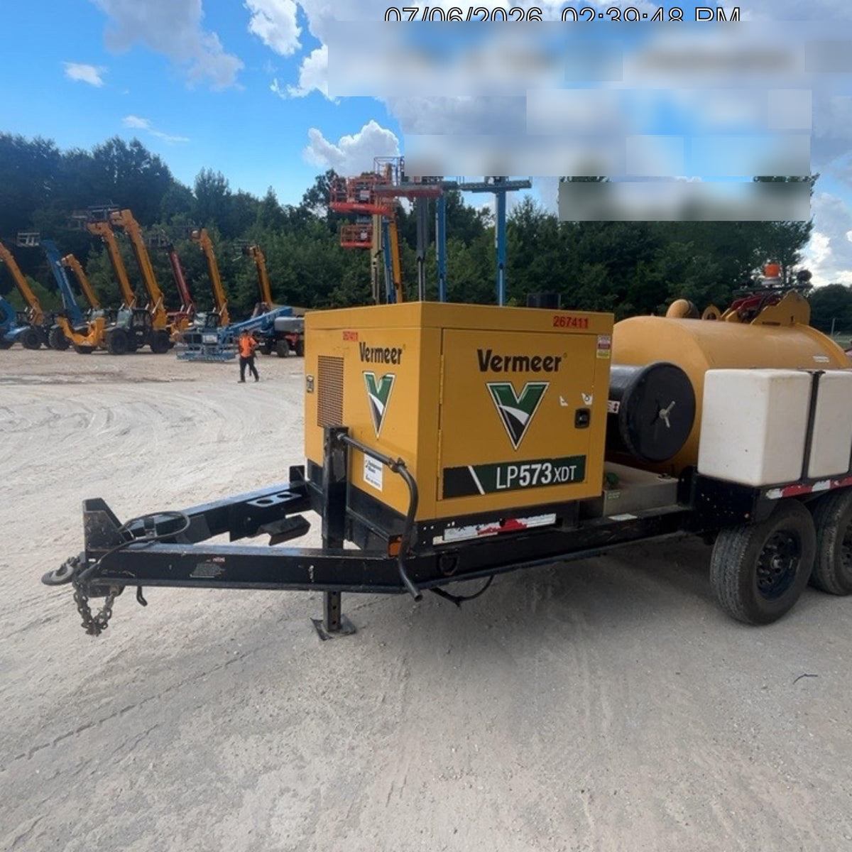 2023 VAC-TRON LP573XDT