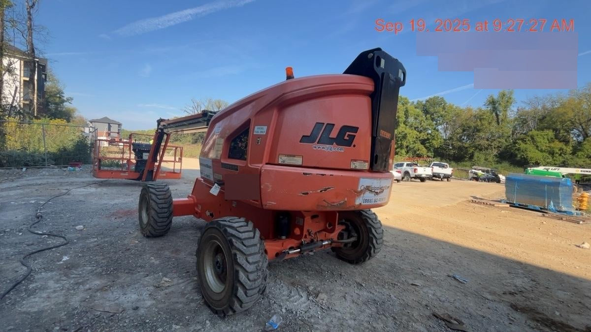 2019 JLG 460SJ