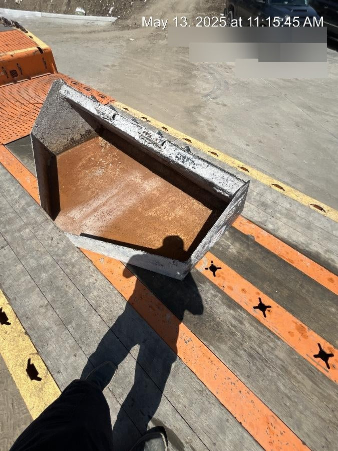 2023 STAR INDUSTRIES 125 - Placement Concrete Bucket
