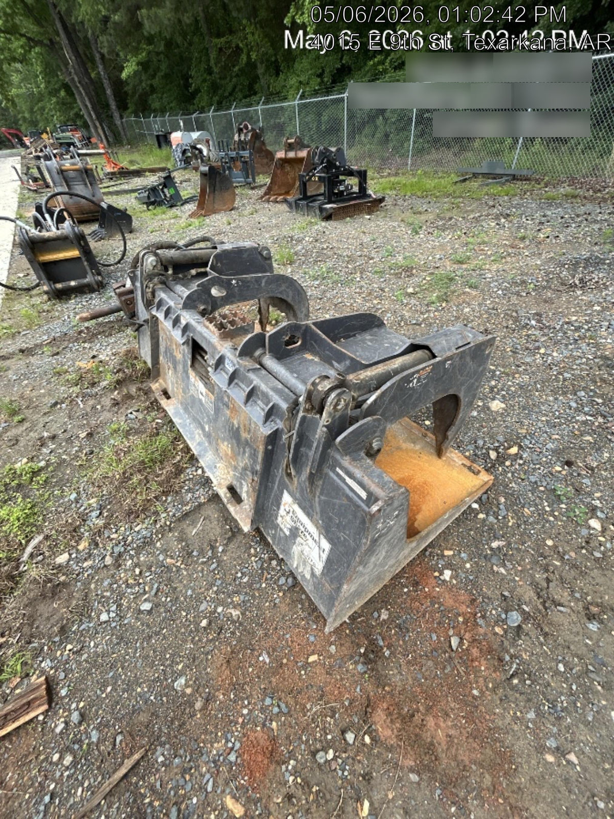 2020 PALADIN 76" Scrap Grapple Bucket - Paladin