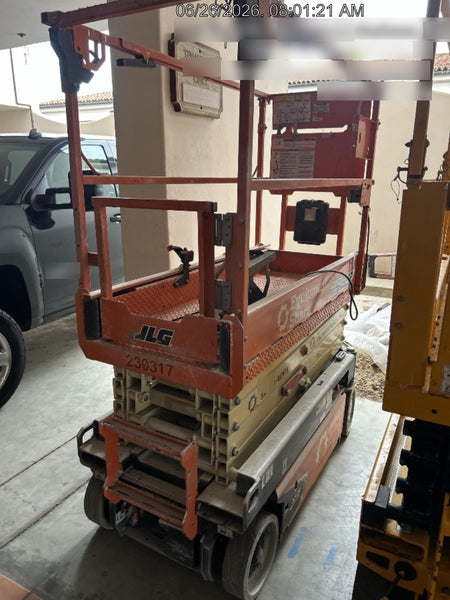 2022 JLG ES1932