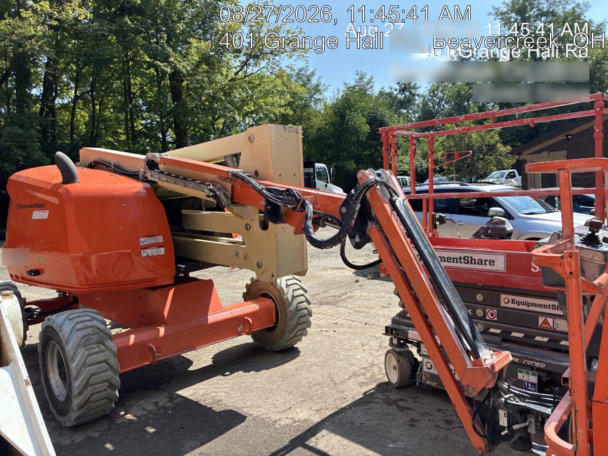 2019 JLG 450AJ