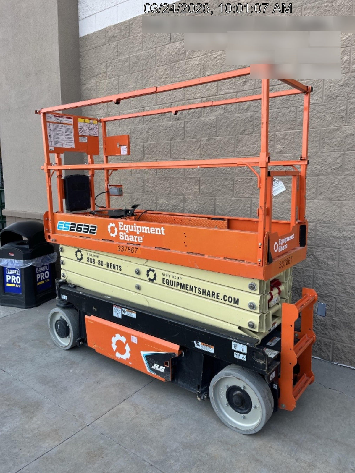 2023 JLG ES2632