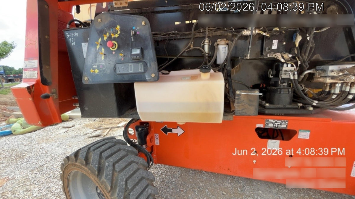 2022 JLG 660SJ