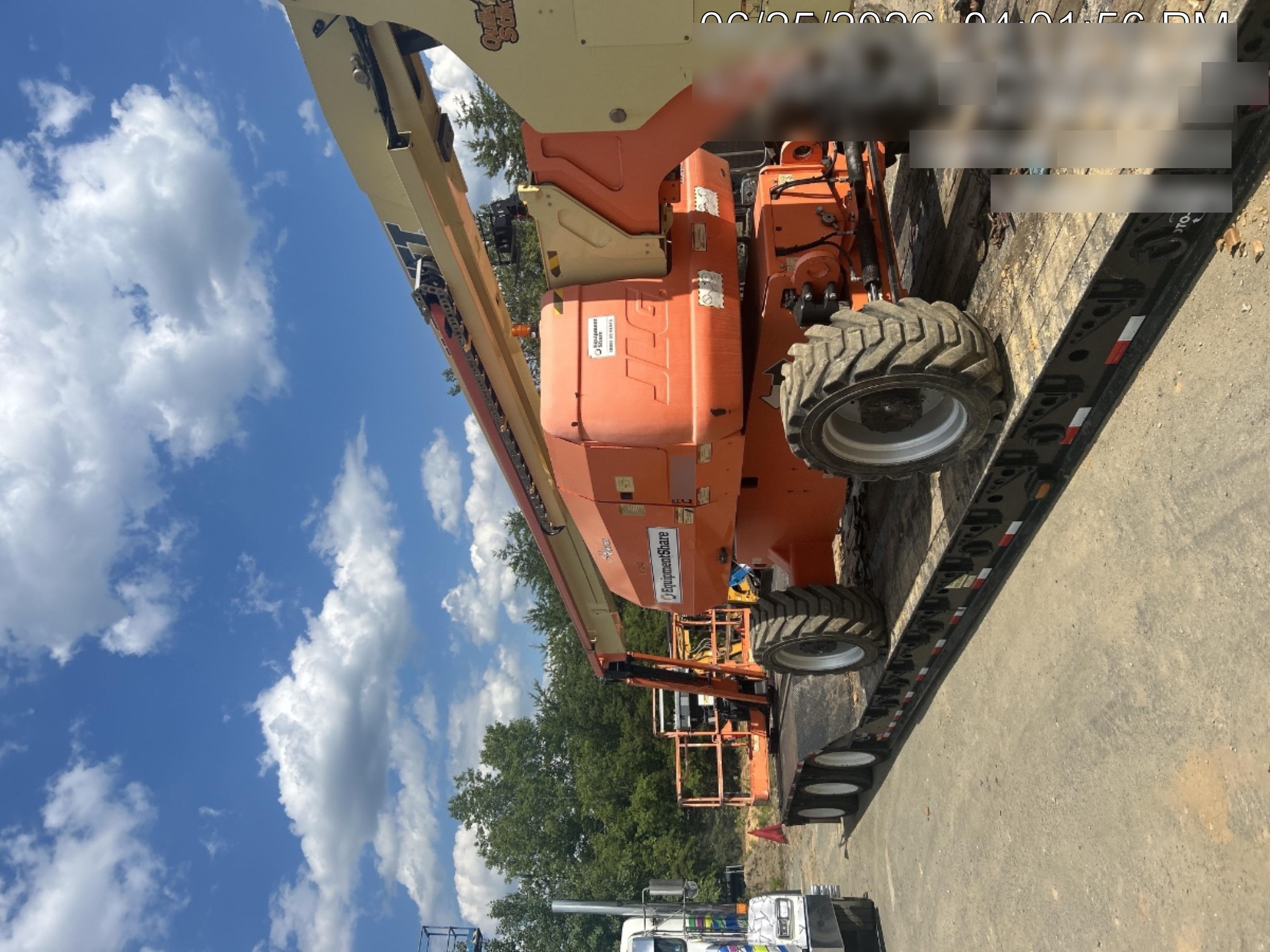 2019 JLG 800AJ