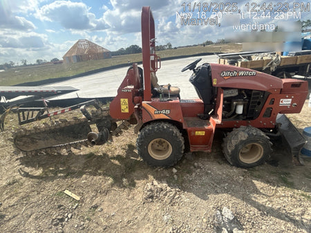 2021 DITCH WITCH RT45A