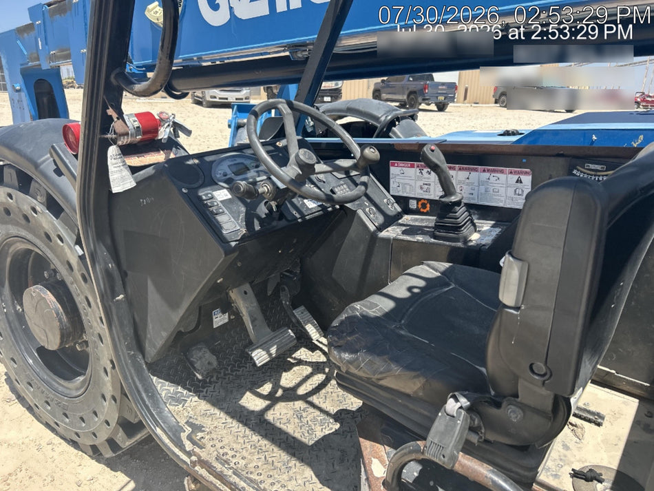 2017 GENIE GTH-1056