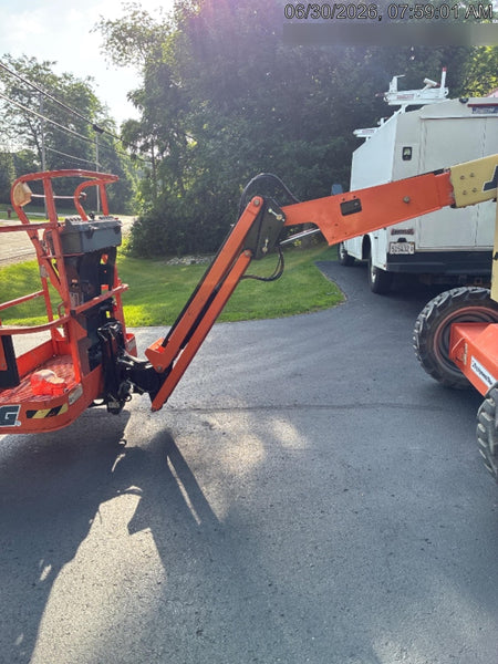 2022 JLG 340AJ