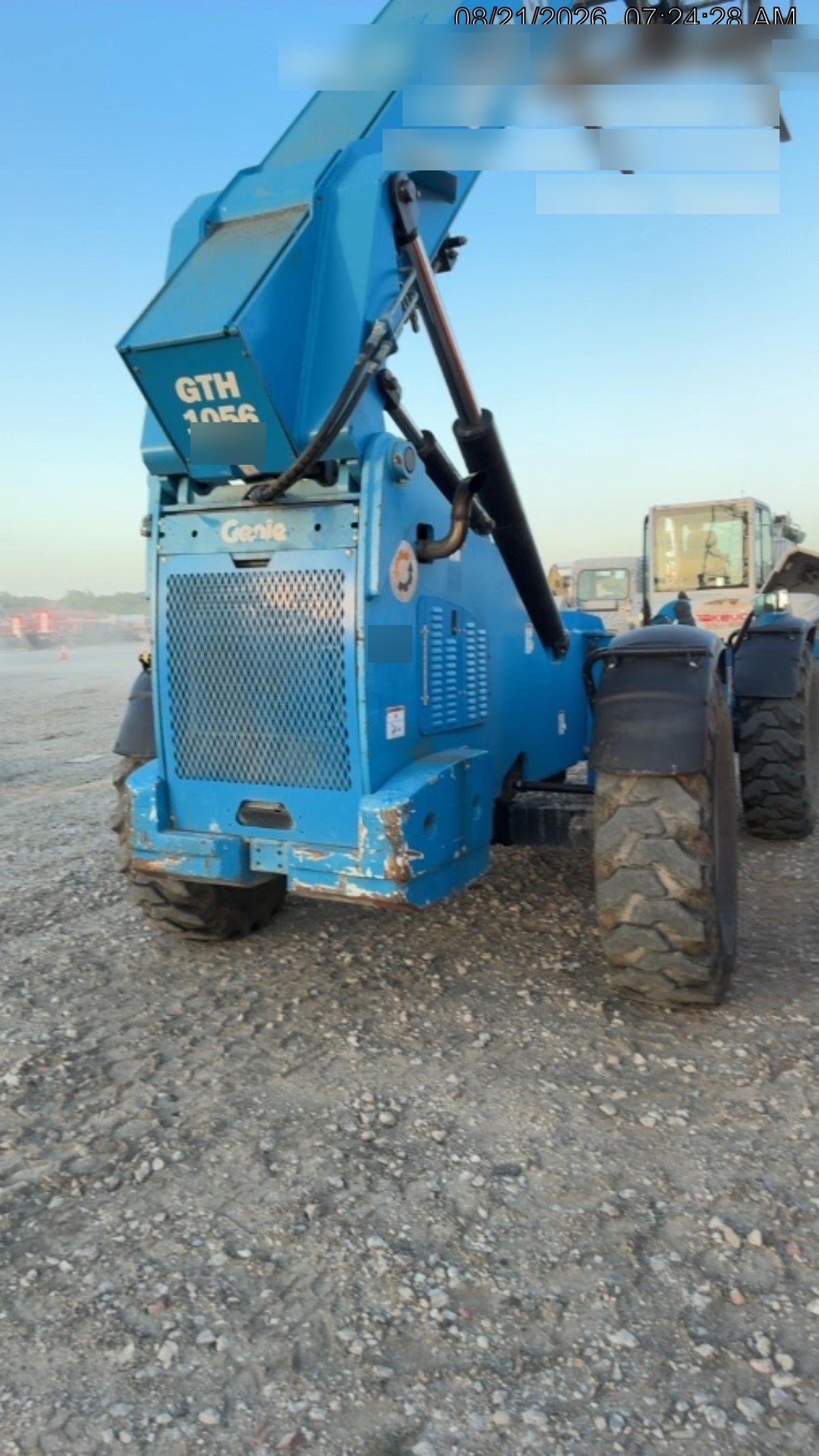 2018 GENIE GTH-1056