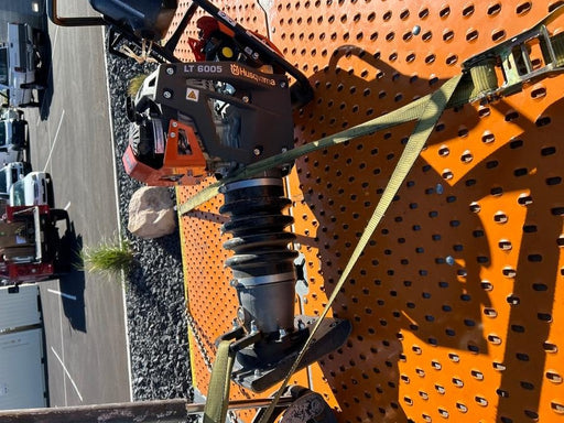 2025 HUSQVARNA LT6005