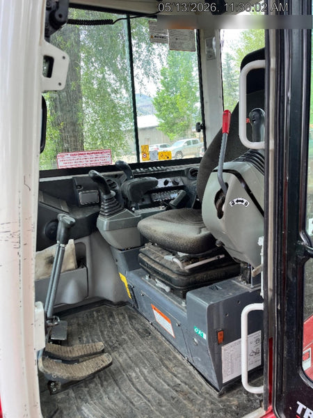 2023 TAKEUCHI TB250-2CR