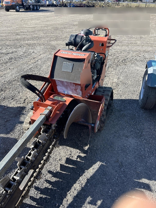 2020 DITCH WITCH C24XA