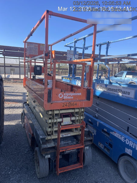 2022 JLG ES2632