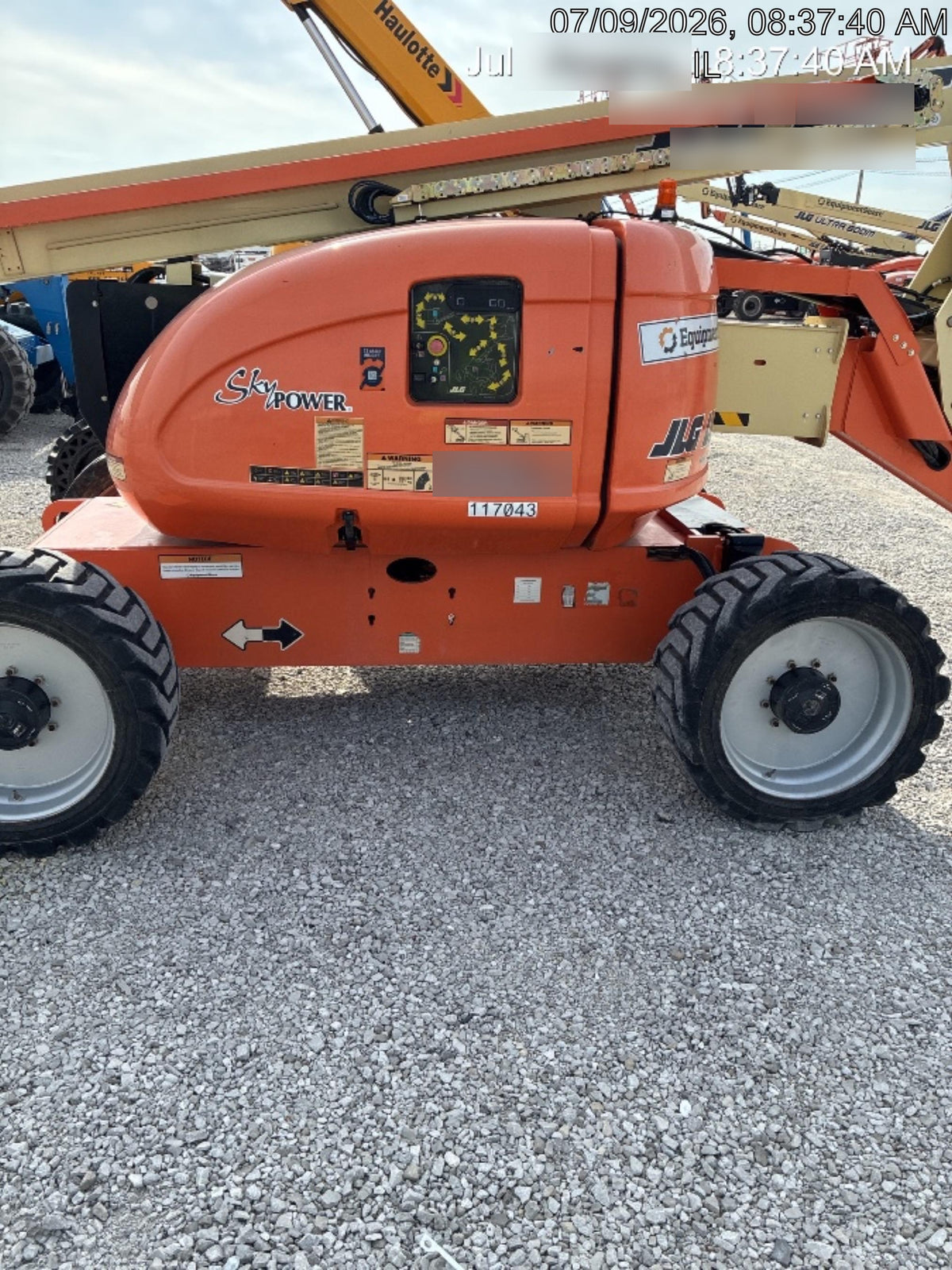 2021 JLG 600AJ