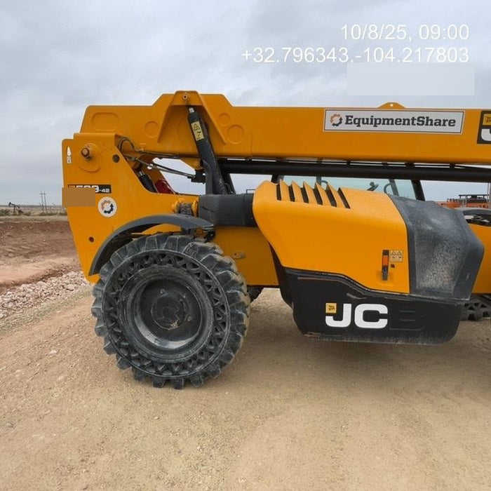 2020 JCB 509-42 Canopy, Solid Tires, Work Lights, Beacon, Aux Hydraulics, Back up Alarm, Lifting Eye, ES Decals