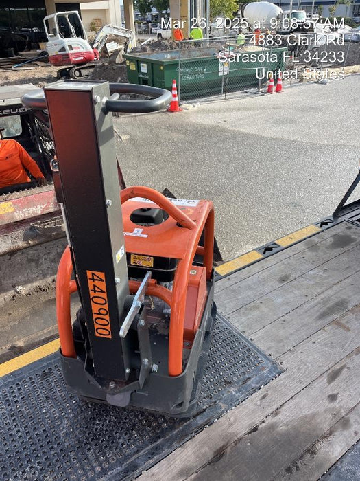 2024 HUSQVARNA LG300