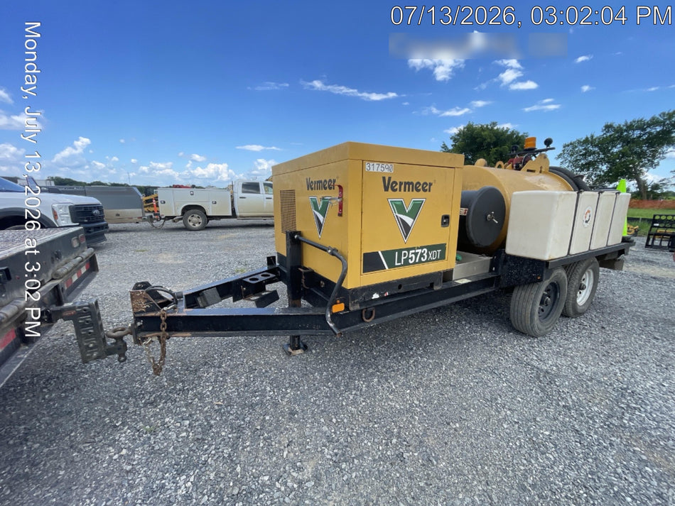 2023 VAC-TRON LP573XDT